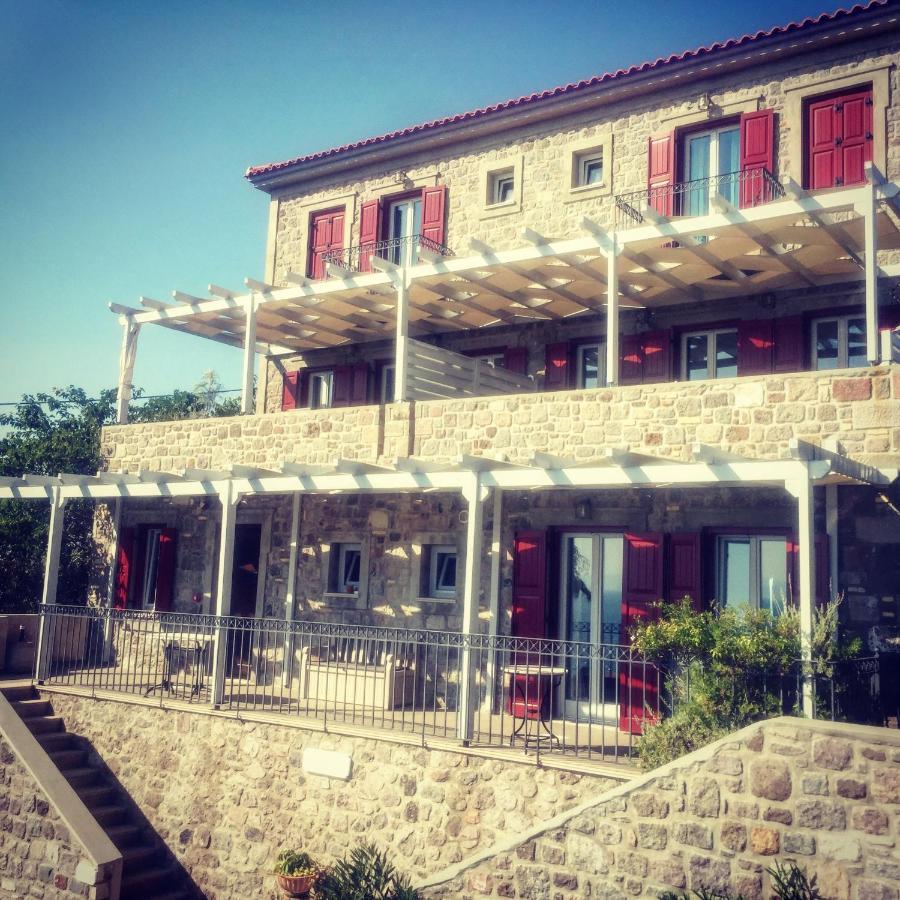 Heliades Maisonettes Metímna Exterior foto